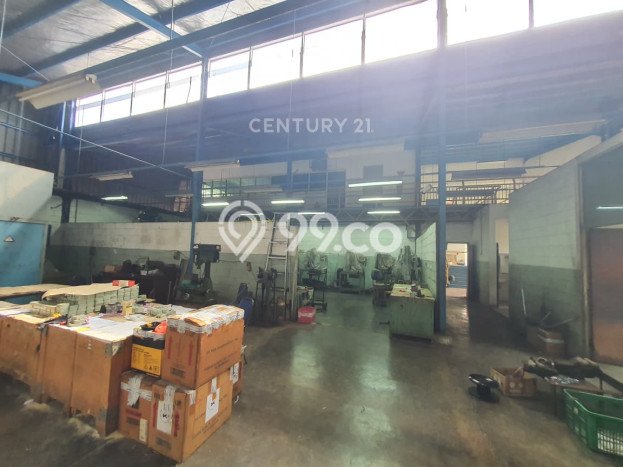 Unit Pabrik Dijual di Sukaraja Bogor Luas Tanah 4000m2, Luas Bangunan 1080m2 Unit Pabrik Dijual di Sukaraja Bogor Luas Tanah 4000m2, Luas Bangunan 1080m2