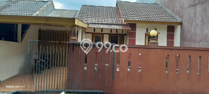 For Sale Rumah 2 Kamar Lokasi Strategis Bagus dan Strategis di Cibinong For Sale Rumah 2 Kamar Lokasi Strategis Bagus dan Strategis di Cibinong
