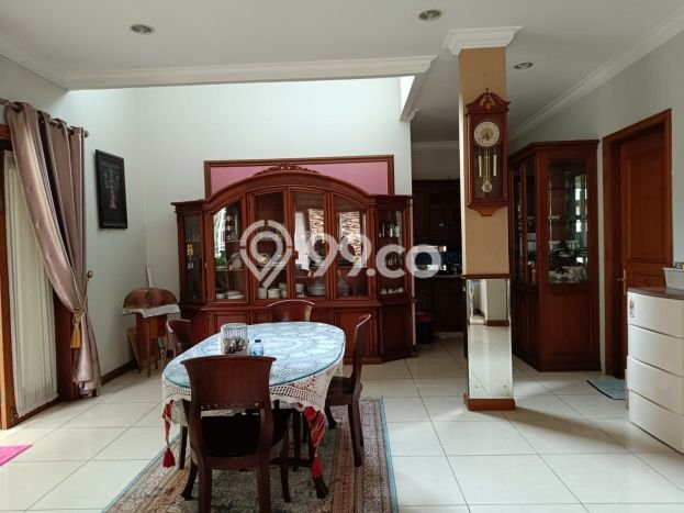 Rumah Mewah LB 585m2 Siap Huni Desain Elegan di baranangsiang, Bogor Rumah Mewah LB 585m2 Siap Huni Desain Elegan di baranangsiang, Bogor