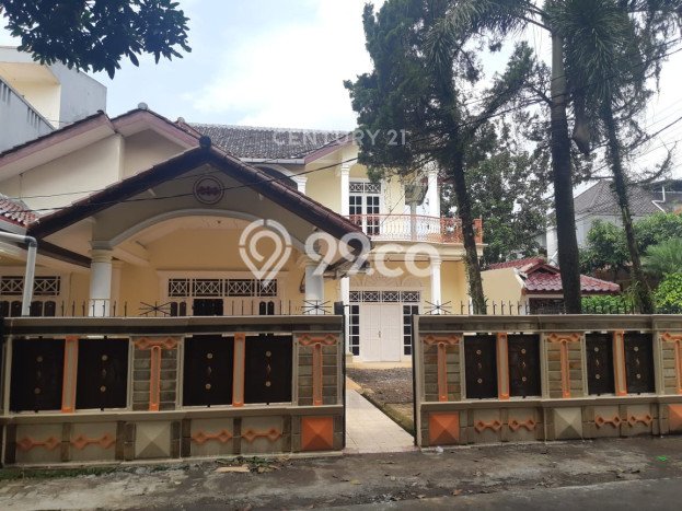 Dijual Rumah Mewah Megah Dengan View Eksklusif di Tegal Gundi, Bogor Dijual Rumah Mewah Megah Dengan View Eksklusif di Tegal Gundi, Bogor