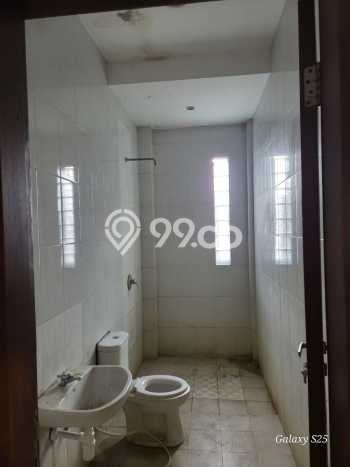 Ruko Dijual di Bandung LT 77m2 & LB 300m2 Lokasi Terbaik! Ruko Dijual di Bandung LT 77m2 & LB 300m2 Lokasi Terbaik!