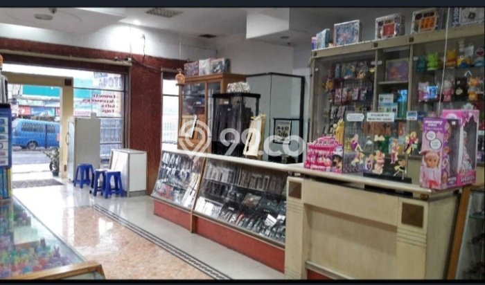 FOR SALE! Kantor di Cipanas Cianjur, LT 500m2, LB 1500m2 FOR SALE! Kantor di Cipanas Cianjur, LT 500m2, LB 1500m2