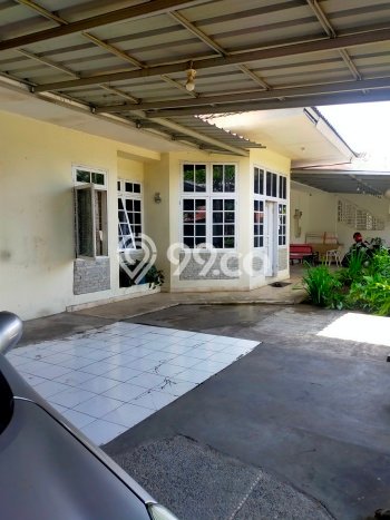 Rumah di Cijagra, 3 KT, Konsep Minimalis, LT 246m² Bangunan 284m² Rumah di Cijagra, 3 KT, Konsep Minimalis, LT 246m² Bangunan 284m²