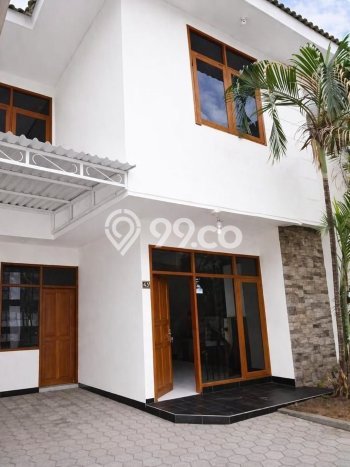 Rumah Kontrakan Bandung LT 100m2 LB 180m2 Area Buah Batu Rumah Kontrakan Bandung LT 100m2 LB 180m2 Area Buah Batu