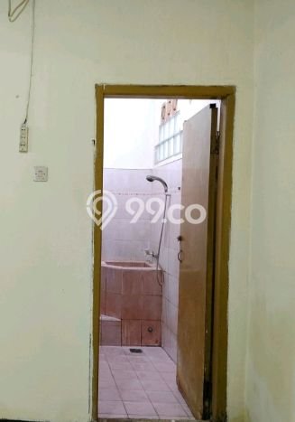 Jarang Ada! Rumah Sewa 2 Kamar Nyaman Siap Huni Taman Kopo Indah Jarang Ada! Rumah Sewa 2 Kamar Nyaman Siap Huni Taman Kopo Indah