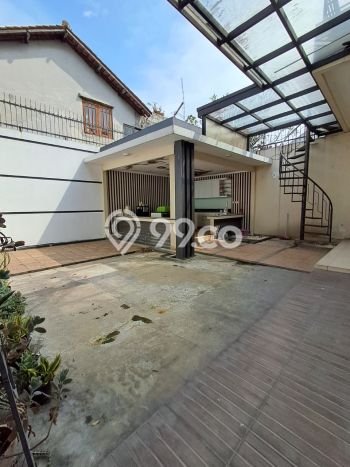Kesempatan Memiliki Rumah LT 225m² di Lokasi Strategis, Bandung Kesempatan Memiliki Rumah LT 225m² di Lokasi Strategis, Bandung