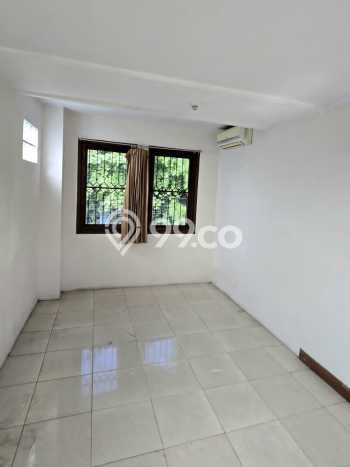 Jual Rumah Eksklusif 4 KT di BKR, Bandung Jual Rumah Eksklusif 4 KT di BKR, Bandung