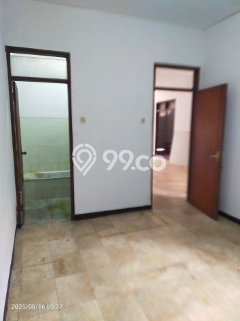 Rumah Asri area , 4 KT, Bebas Macet Rumah Asri area , 4 KT, Bebas Macet