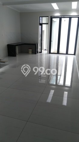 Rumah Minimalis 5 KT LT 107m2 di BKR Rumah Minimalis 5 KT LT 107m2 di BKR