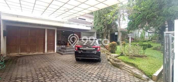 Dijual Rumah Mewah Megah Dengan View Cantik di Dago Pakar, Bandung Dijual Rumah Mewah Megah Dengan View Cantik di Dago Pakar, Bandung