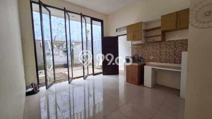 Dijual Rumah Strategis Bagus Punya 3 KT di Arcamanik Bandung SHM Dijual Rumah Strategis Bagus Punya 3 KT di Arcamanik Bandung SHM