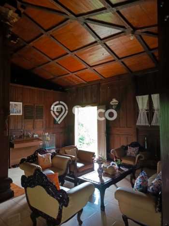 Dijual Rumah Premium dengan Fasilitas Sekitar Komplit di Coblong, Bandung Dijual Rumah Premium dengan Fasilitas Sekitar Komplit di Coblong, Bandung