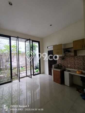 Dijual Rumah Strategis Bagus Punya 3 KT di Arcamanik Bandung SHM Dijual Rumah Strategis Bagus Punya 3 KT di Arcamanik Bandung SHM