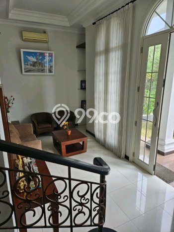 Rumah Nyaman di Sambikerep, Surabaya, LT 205m2m² LB 315m2m² Rumah Nyaman di Sambikerep, Surabaya, LT 205m2m² LB 315m2m²
