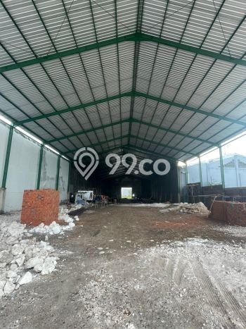 HARGA BERSAING! Gudang Kawasan Benowo, Luas 1800m2m², Lokasi Komersial HARGA BERSAING! Gudang Kawasan Benowo, Luas 1800m2m², Lokasi Komersial