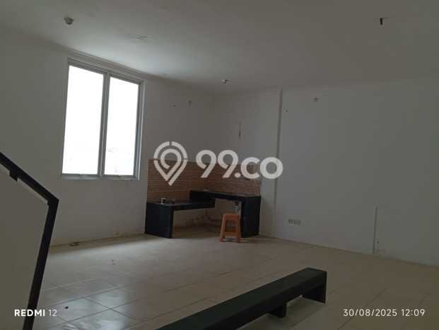 AREA KOMERSIAL! Ruko Disewakan di , Luas 240m2m², Akses Utama AREA KOMERSIAL! Ruko Disewakan di , Luas 240m2m², Akses Utama