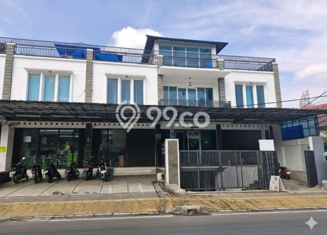 Ruko Dijual di Duren Sawit Jakarta Timur dengan LB 89m2 Ruko Dijual di Duren Sawit Jakarta Timur dengan LB 89m2
