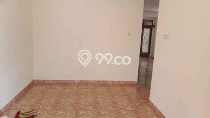 For Sale Hunian Rumah Nyaman 3 Kamar di Bintaro, Tangerang Selatan For Sale Hunian Rumah Nyaman 3 Kamar di Bintaro, Tangerang Selatan