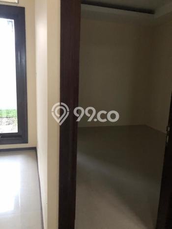 Disewakan! Rumah 3 Kamar Tidur &
2 Kamar Mandi di Bintaro, Tangerang Selatan Disewakan! Rumah 3 Kamar Tidur &
2 Kamar Mandi di Bintaro, Tangerang Selatan