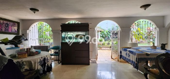 Rumah Mewah LB 450m2 Siap Huni Desain Elegan di Cipete, Jakarta Selatan Rumah Mewah LB 450m2 Siap Huni Desain Elegan di Cipete, Jakarta Selatan