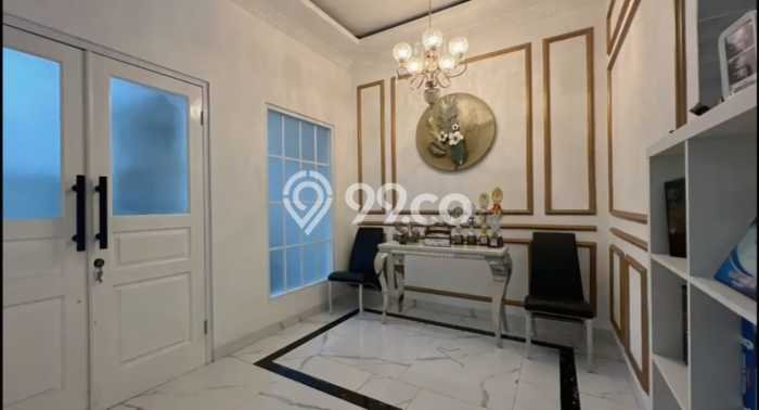 Ready to Use! Premium House LT 180m2 Desain Elegan di Bintaro Ready to Use! Premium House LT 180m2 Desain Elegan di Bintaro