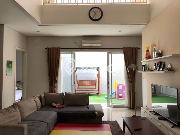 Ready to Use! Premium House LT 260m2 Desain Elegan di BSD City Ready to Use! Premium House LT 260m2 Desain Elegan di BSD City
