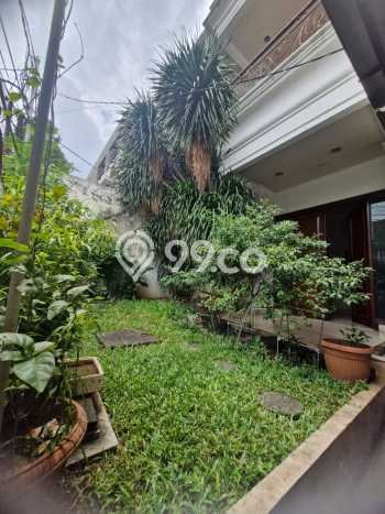 Rumah Elit Modern Siap Huni di Gandaria Jakarta Selatan Rumah Elit Modern Siap Huni di Gandaria Jakarta Selatan