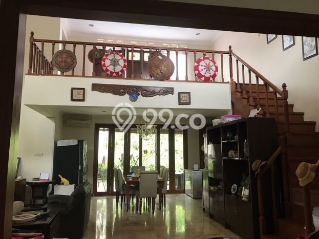 Jual Rumah Luas Elegan Dengan View Cantik di Bintaro, Tangerang Selatan Jual Rumah Luas Elegan Dengan View Cantik di Bintaro, Tangerang Selatan