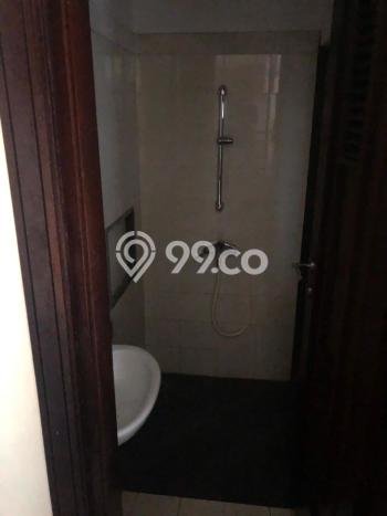 Disewakan! Rumah 3 Kamar Tidur &
2 Kamar Mandi di Bintaro, Tangerang Selatan Disewakan! Rumah 3 Kamar Tidur &
2 Kamar Mandi di Bintaro, Tangerang Selatan