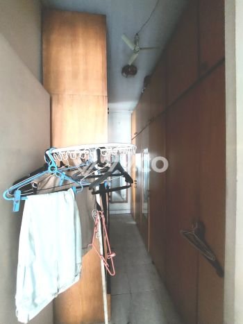 Dijual Hunian Rumah Terawat 3 KT di Tomang, Jakarta Barat Dijual Hunian Rumah Terawat 3 KT di Tomang, Jakarta Barat