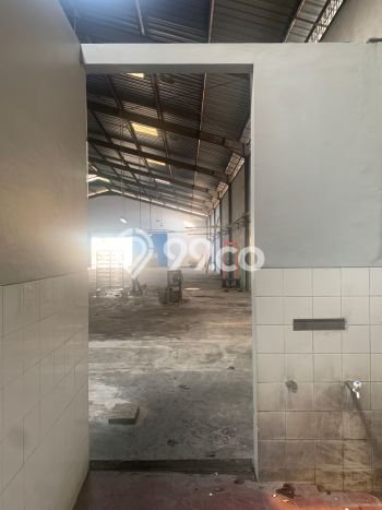 Gudang untuk Disewa di Pusat Tangerang Luas Bangunan 1100m2 Gudang untuk Disewa di Pusat Tangerang Luas Bangunan 1100m2