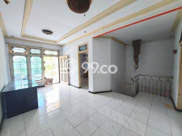 Dijual Rumah Eksklusif 3 KT di Taman Cosmos, Jakarta Barat Dijual Rumah Eksklusif 3 KT di Taman Cosmos, Jakarta Barat