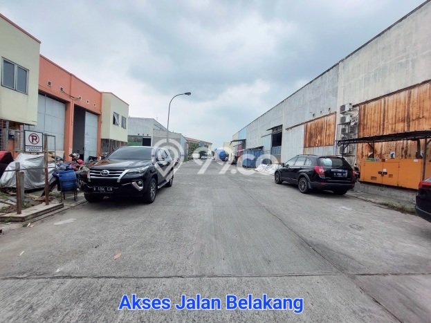 Unit Komersial Disewakan di Tangerang Area Strategis Harga Kompetitif Unit Komersial Disewakan di Tangerang Area Strategis Harga Kompetitif