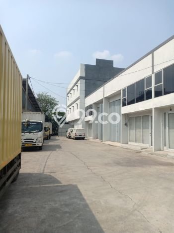 Gudang For Rent Kawasan , Luas 600m2m², Lokasi Bisnis, Jalan Utama Gudang For Rent Kawasan , Luas 600m2m², Lokasi Bisnis, Jalan Utama