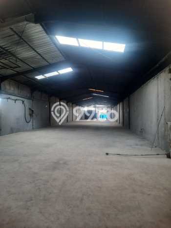 Gudang Disewakan Lokasi Cengkareng Jakarta Barat Harga Spesial! Gudang Disewakan Lokasi Cengkareng Jakarta Barat Harga Spesial!