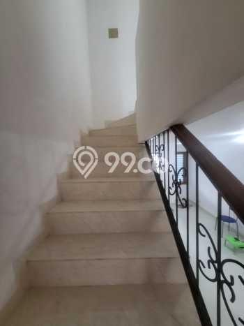 For Sale Rumah 2 Kamar Lokasi Strategis Nyaman dan Strategis di Kelapa Gading For Sale Rumah 2 Kamar Lokasi Strategis Nyaman dan Strategis di Kelapa Gading