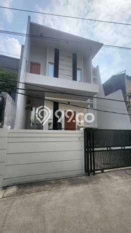 Rumah Eksklusif Siap Huni LT 120m2 di Kelapa Gading, Jakarta Utara Rumah Eksklusif Siap Huni LT 120m2 di Kelapa Gading, Jakarta Utara