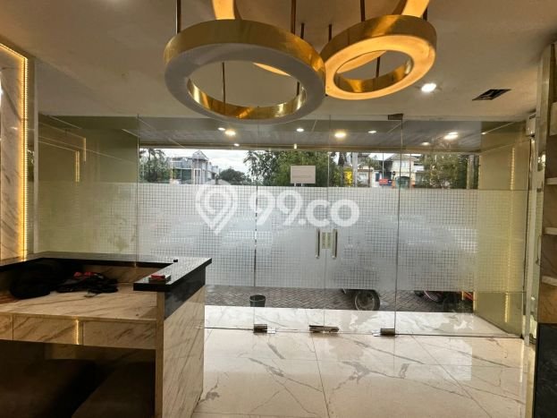 Unit Ruko Disewa Lokasi Cengkareng, Jakarta Barat Spesifikasi Luas Bangunan 165m2 Unit Ruko Disewa Lokasi Cengkareng, Jakarta Barat Spesifikasi Luas Bangunan 165m2