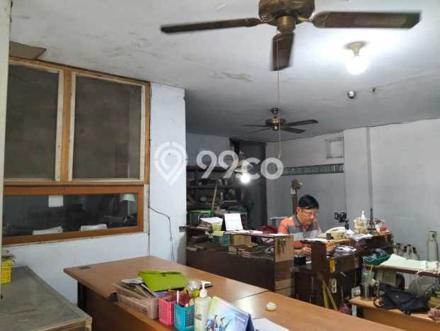 Rumah Mewah LB 1193m2 Siap Huni Desain Elegan di Kapuk Kamal, Jakarta Barat Rumah Mewah LB 1193m2 Siap Huni Desain Elegan di Kapuk Kamal, Jakarta Barat
