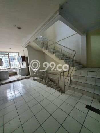 Jual Ruko Kawasan Strategis Kawasan Pluit, Luas 255m², Jalan Utama Jual Ruko Kawasan Strategis Kawasan Pluit, Luas 255m², Jalan Utama