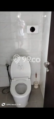 LOKASI STRATEGIS! Rumah di Green Lake City, Akses ke Tol, 2 KM, Luas 70m2m² Bangunan 100m2m² LOKASI STRATEGIS! Rumah di Green Lake City, Akses ke Tol, 2 KM, Luas 70m2m² Bangunan 100m2m²