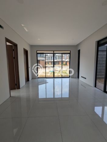 Jual Rumah Mewah Megah Dengan View Eksklusif di Kota Baru Parahyangan, Bandung Jual Rumah Mewah Megah Dengan View Eksklusif di Kota Baru Parahyangan, Bandung