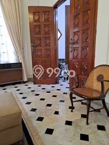 Dijual Rumah Premium dengan Fasilitas Sekitar Lengkap di Menteng, Jakarta Pusat Dijual Rumah Premium dengan Fasilitas Sekitar Lengkap di Menteng, Jakarta Pusat