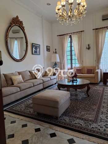 Dijual Rumah Premium dengan Fasilitas Sekitar Lengkap di Menteng, Jakarta Pusat Dijual Rumah Premium dengan Fasilitas Sekitar Lengkap di Menteng, Jakarta Pusat