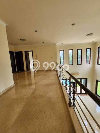 Jual Rumah Mewah Elegan Dengan View Cantik di Lebak Bulus, Jakarta Selatan Jual Rumah Mewah Elegan Dengan View Cantik di Lebak Bulus, Jakarta Selatan