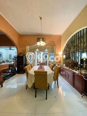 Dijual Hunian Mewah dengan Fasilitas Sekitar Lengkap di Kebayoran Baru, Jakarta Selatan Dijual Hunian Mewah dengan Fasilitas Sekitar Lengkap di Kebayoran Baru, Jakarta Selatan