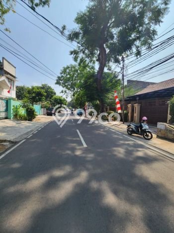 Hot Offer Hunian Premium Ideal dan Luas di Kebayoran Baru, Jakarta Selatan Hot Offer Hunian Premium Ideal dan Luas di Kebayoran Baru, Jakarta Selatan