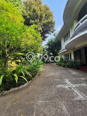 Dijual Rumah Premium dengan Fasilitas Sekitar Lengkap di Menteng, Jakarta Pusat Dijual Rumah Premium dengan Fasilitas Sekitar Lengkap di Menteng, Jakarta Pusat