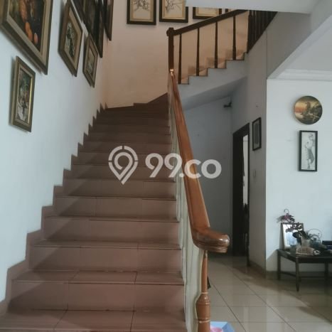 Siap Huni Hunian Elit 4 Kamar di Kebayoran Baru Dekat ke Mana Pun Siap Huni Hunian Elit 4 Kamar di Kebayoran Baru Dekat ke Mana Pun