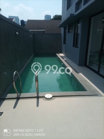 Jual Rumah Luas Elegan Dengan View Cantik di Kemang, Jakarta Selatan Jual Rumah Luas Elegan Dengan View Cantik di Kemang, Jakarta Selatan